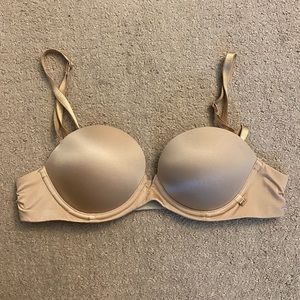 Victoria’s Secret Strapless Bra